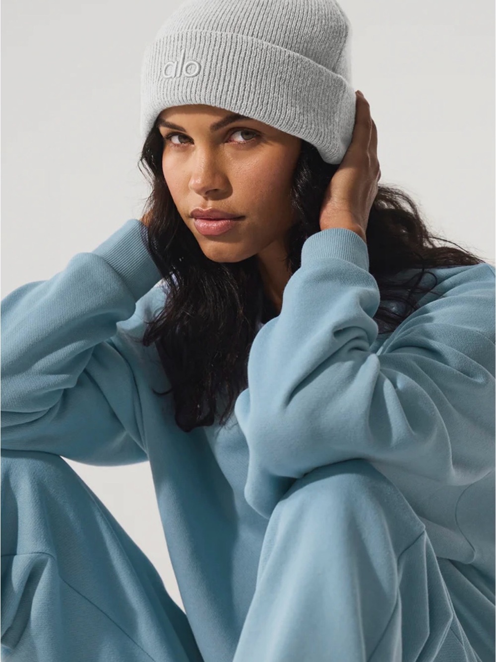 ALO Yoga Ribbed Beanie Hat - Light Gray - Picture 7 of 15